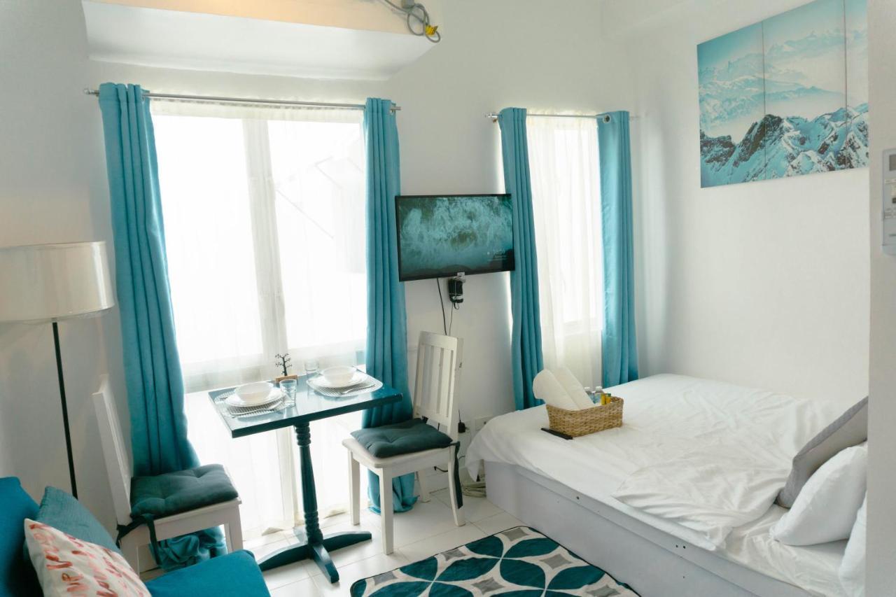Appartamento Retreat Haven in La Bella Tagaytay Tagaytay City Esterno foto